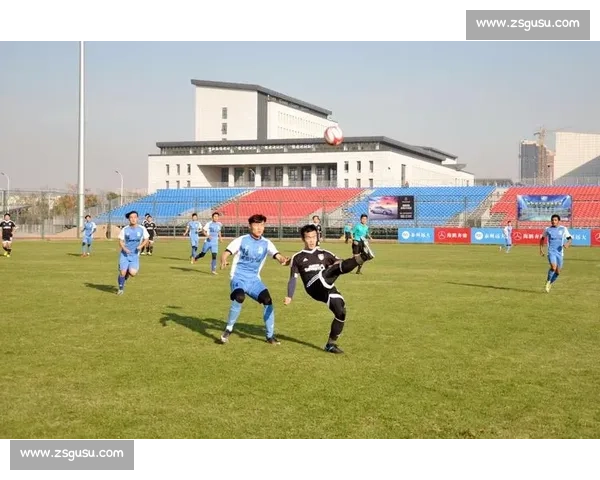 泰州足球赛场激情四溢本地球队奋勇争夺荣誉与未来发展潜力分析