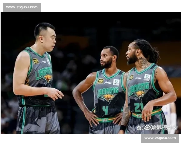 常规赛激战正酣各队争夺季后赛席位精彩对决持续上演